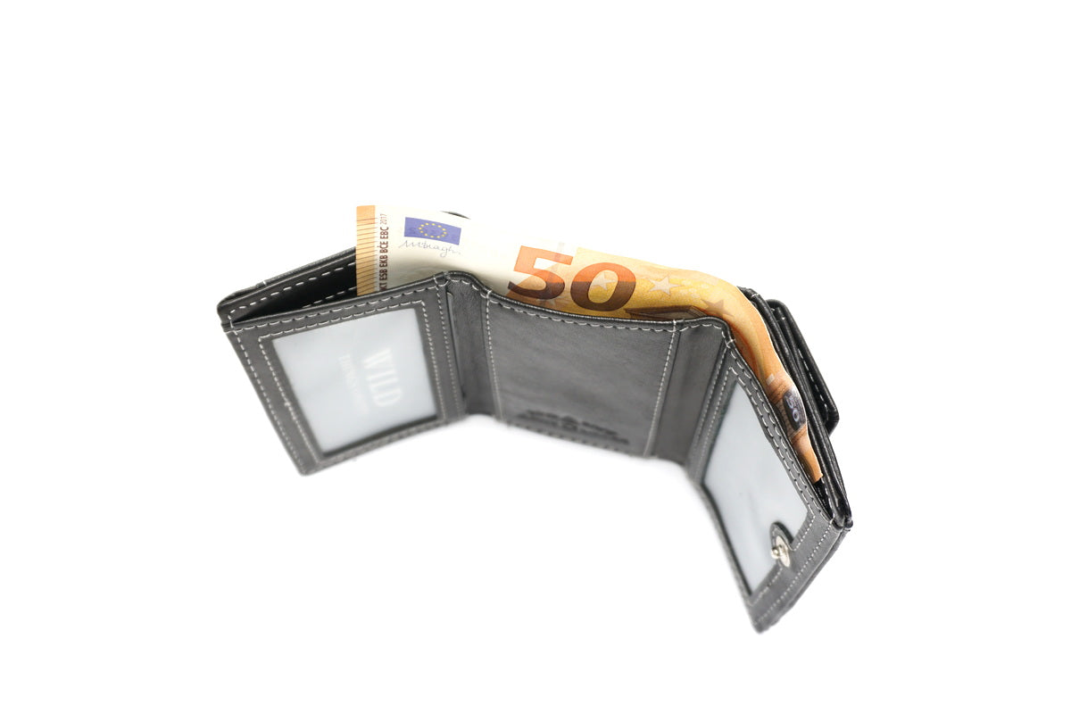 Juoda odinė piniginė su RFID apsauga